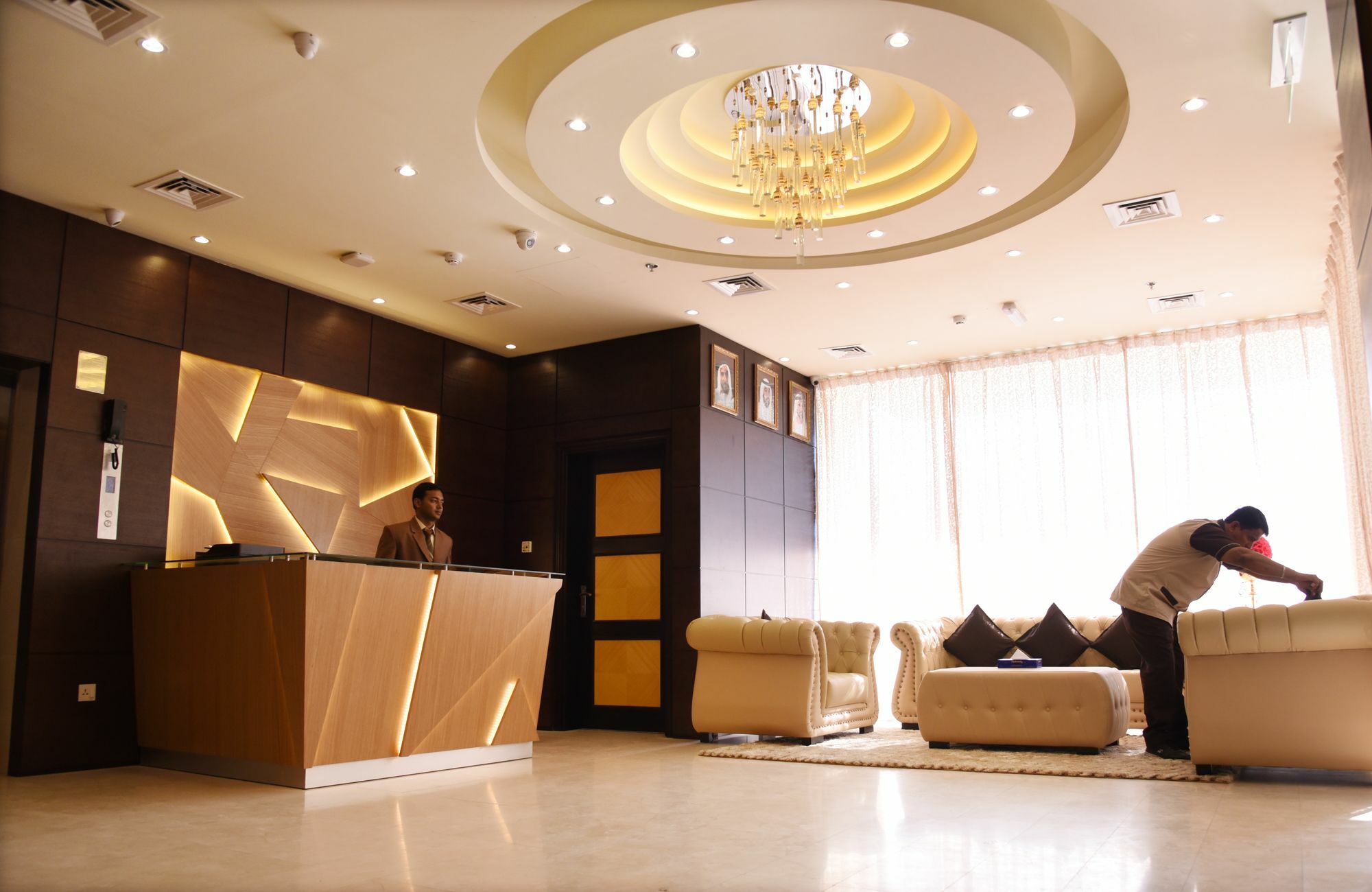 Voyage Hotel
